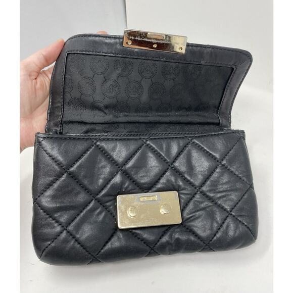 Michael Kors Black Quilted Leather Clutch Purse Wallet Top‎ Handle 9" X 6" RARE - Picture 8 of 14